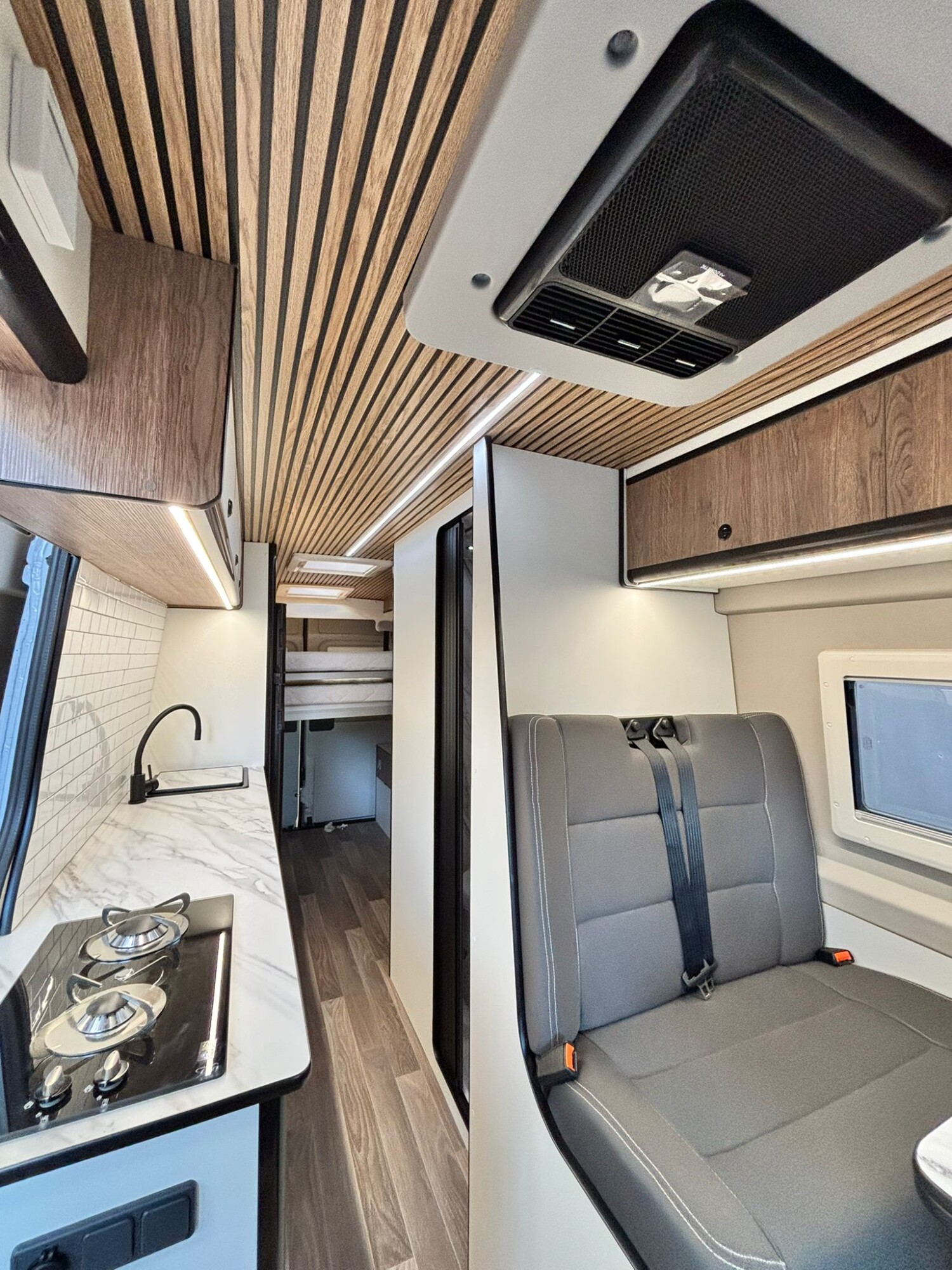 Al Milimetro Campers Elche