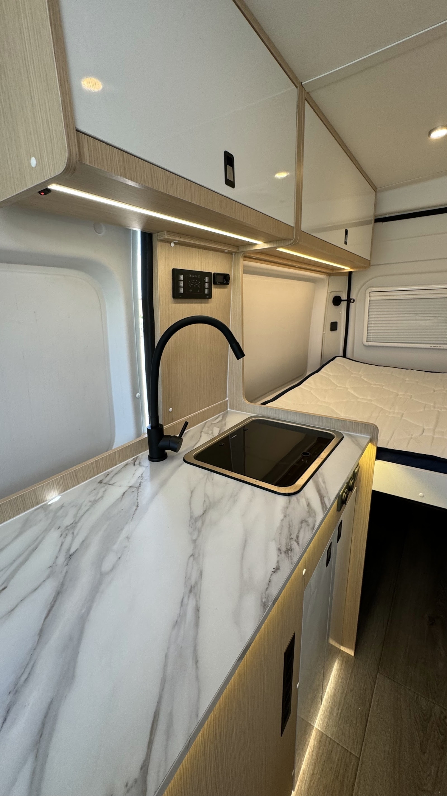 Vanbox Camper La Pobla de Vallbona